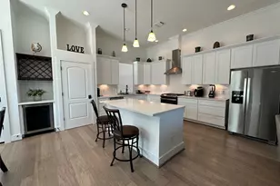 2714 Nagle St, Houston, TX 77004 - Photo 9