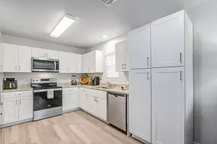 15560 Briar Forest Dr, Conroe, TX 77306 - Photo 9