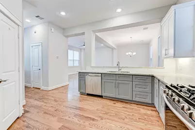 705 Rd Link Road, Houston, TX 77009 - Photo 11