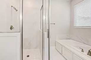 705 Link Rd, Houston, TX 77009 - Photo 21
