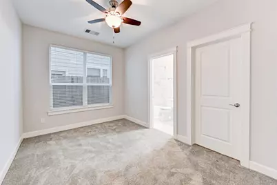 705 Rd Link Road, Houston, TX 77009 - Photo 5