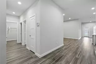 10026 Angelina Woods Ln, Conroe, TX 77384 - Photo 17