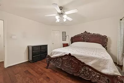 11916 Palmsprings Drive, Houston, TX 77034 - Photo 9