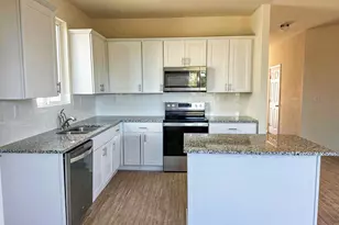 11255 Blue Feather, San Antonio, TX 78254 - Photo 9