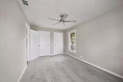 613 Winding Way Street, Lake Jackson, TX 77566 - Photo 5