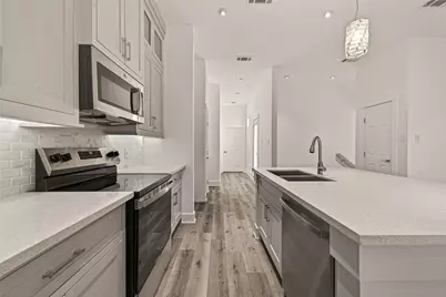 867 Lonnie Lane, Houston, TX 77091 - Photo 9