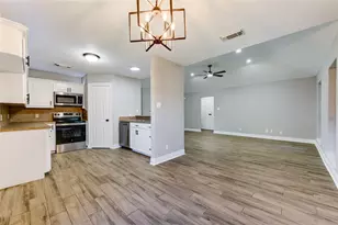 4114 Twin Dr E, Santa Fe, TX 77510 - Photo 5