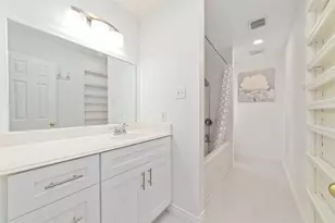 3430 Shadowwalk Dr, Houston, TX 77082 - Photo 27