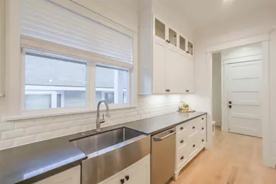 508 W 26th Street, Houston, TX 77008 - Photo 9