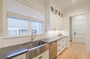 508 W 26th St, Houston, TX 77008 - Photo 9