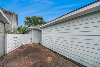 3831 E Traditions Court, Houston, TX 77082 - Photo 37