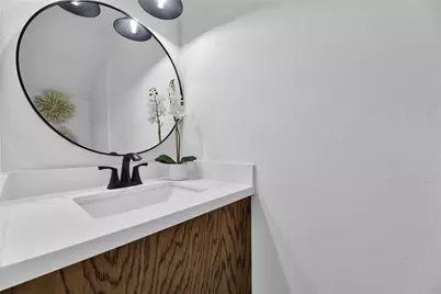 2726 Stetson Lane, Houston, TX 77043 - Photo 19