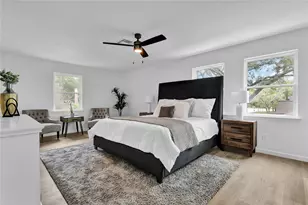 2726 Stetson Ln, Houston, TX 77043 - Photo 23