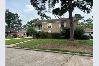 5203 Pine Arbor Drive, Houston, TX 77066 - Photo 1