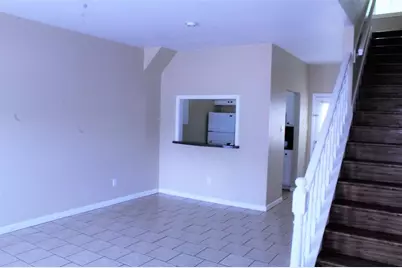 1616 Avenue N #6, Huntsville, TX 77340 - Photo 5