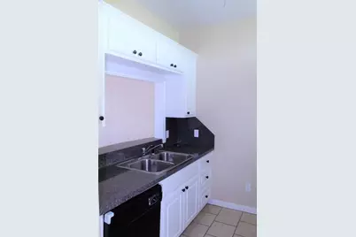 1616 Avenue N #6, Huntsville, TX 77340 - Photo 11