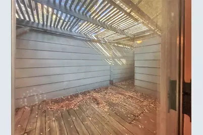 7059 Greenway Chase Street, Houston, TX 77072 - Photo 13