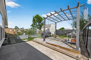 16811 Bougainvilla Ln, Friendswood, TX 77546 - Photo 29