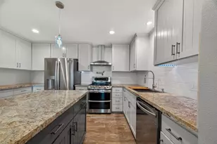 16811 Bougainvilla Ln, Friendswood, TX 77546 - Photo 9