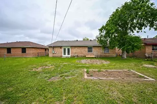 4827 Knotty Oaks Trail, Houston, TX 77045 - Photo 23