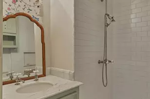 6 Meadow Cove Dr, The Woodlands, TX 77381 - Photo 27