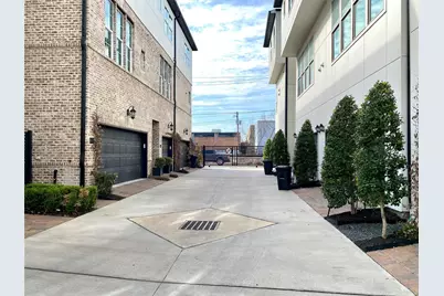 6037 Matthew Oaks Place, Houston, TX 77007 - Photo 25