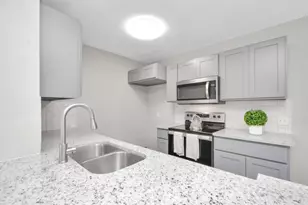 10101 S Gessner Rd, Houston, TX 77071 - Photo 7