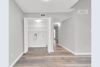 10101 S Gessner Road #811, Houston, TX 77071 - Photo 19