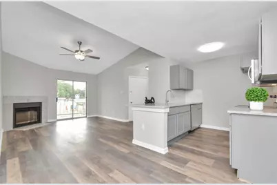 10101 S Gessner Road #811, Houston, TX 77071 - Photo 5
