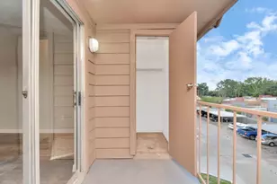10101 S Gessner Rd, Houston, TX 77071 - Photo 33