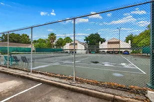 7950 N Stadium Dr, Houston, TX 77030 - Photo 9