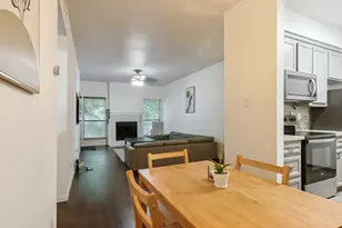 7950 N Stadium Dr, Houston, TX 77030 - Photo 3