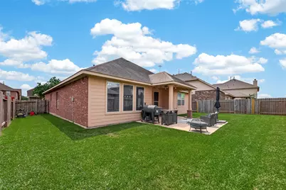 106 Bogey Circle, La Porte, TX 77571 - Photo 37