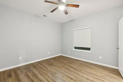 332 County Road 3567, Cleveland, TX 77327 - Photo 11