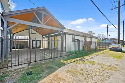 5201 Pease Street, Houston, TX 77023 - Photo 13