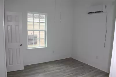 1015 30th Street #4, Galveston, TX 77550 - Photo 21