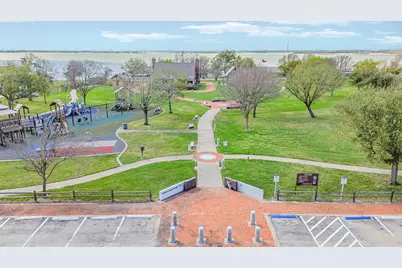 163 Oakland St, Baytown, TX 77520 - Photo 41