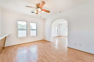 163 Oakland St, Baytown, TX 77520 - Photo 9