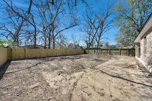 7322 Fawnridge Dr, Houston, TX 77028 - Photo 7