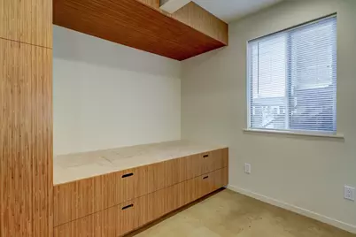 3407 Graustark Street #18, Houston, TX 77006 - Photo 3