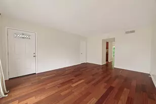 1800 Stoney Brook Dr, Houston, TX 77063 - Photo 15