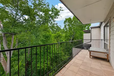 1800 Stoney Brook Drive #30, Houston, TX 77063 - Photo 33