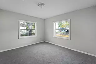 214 E 1st St, Deer Park, TX 77536 - Photo 5