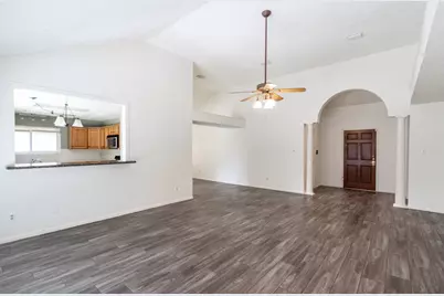 4739 Backenberry Drive, Friendswood, TX 77546 - Photo 9