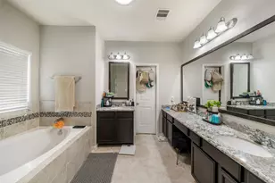 4002 Longwood Dr, Mont Belvieu, TX 77523 - Photo 21
