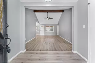 12815 Emporia St, Houston, TX 77015 - Photo 3