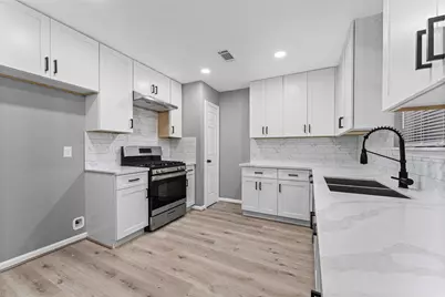 12815 Emporia Street, Houston, TX 77015 - Photo 9