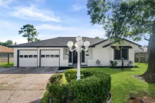 12815 Emporia St, Houston, TX 77015 - Photo 1