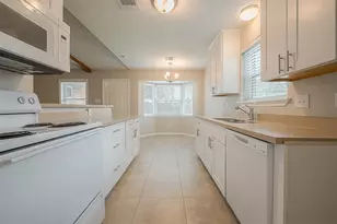 10935 Gulfdale Dr, Houston, TX 77075 - Photo 19