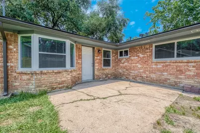10935 Gulfdale Drive, Houston, TX 77075 - Photo 37